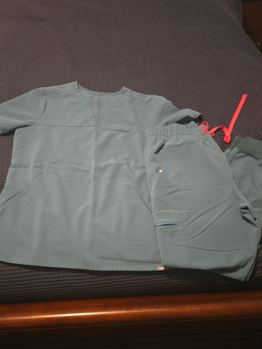 Figs Set. Hydrogreen Color. S/SP